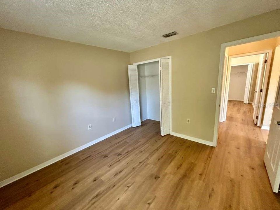 For Rent: $2,300 (3 beds, 2 baths, 1739 Square Feet)