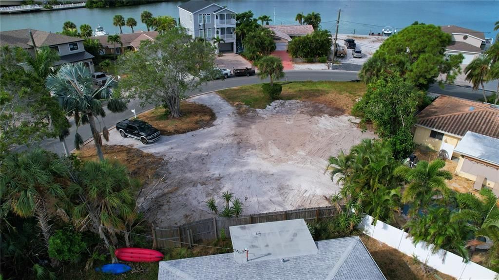 En Venta: $495,000 (0.22 acres)