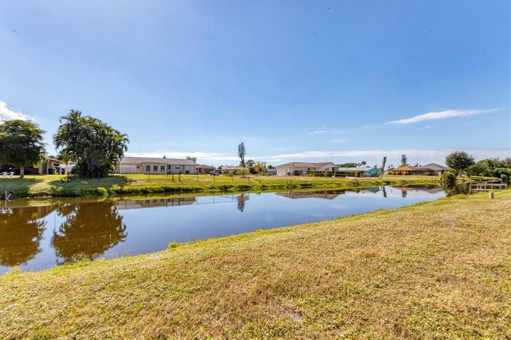 For Sale: $265,000 (2 beds, 2 baths, 1192 Square Feet)