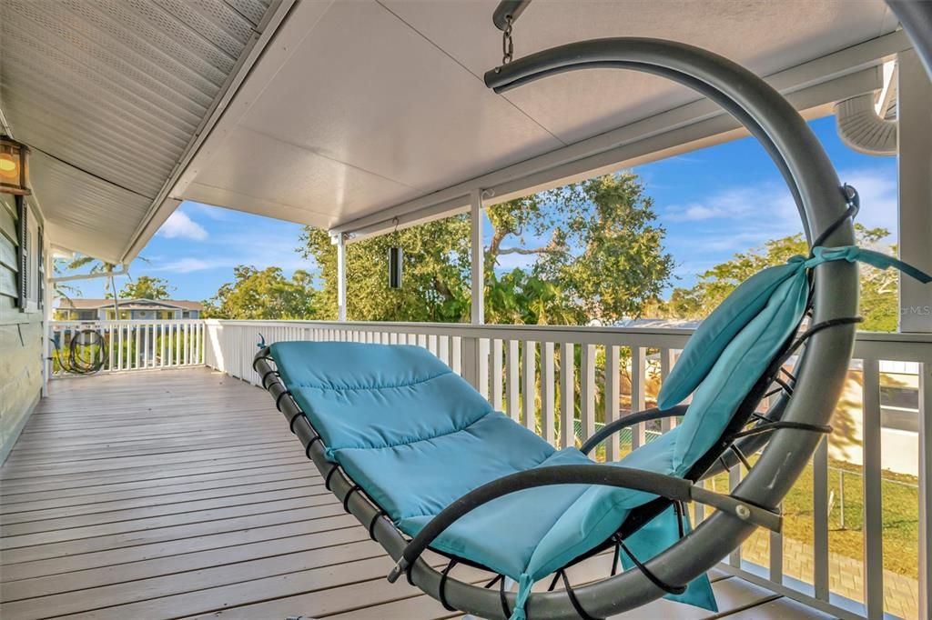 For Sale: $890,000 (3 beds, 2 baths, 2112 Square Feet)