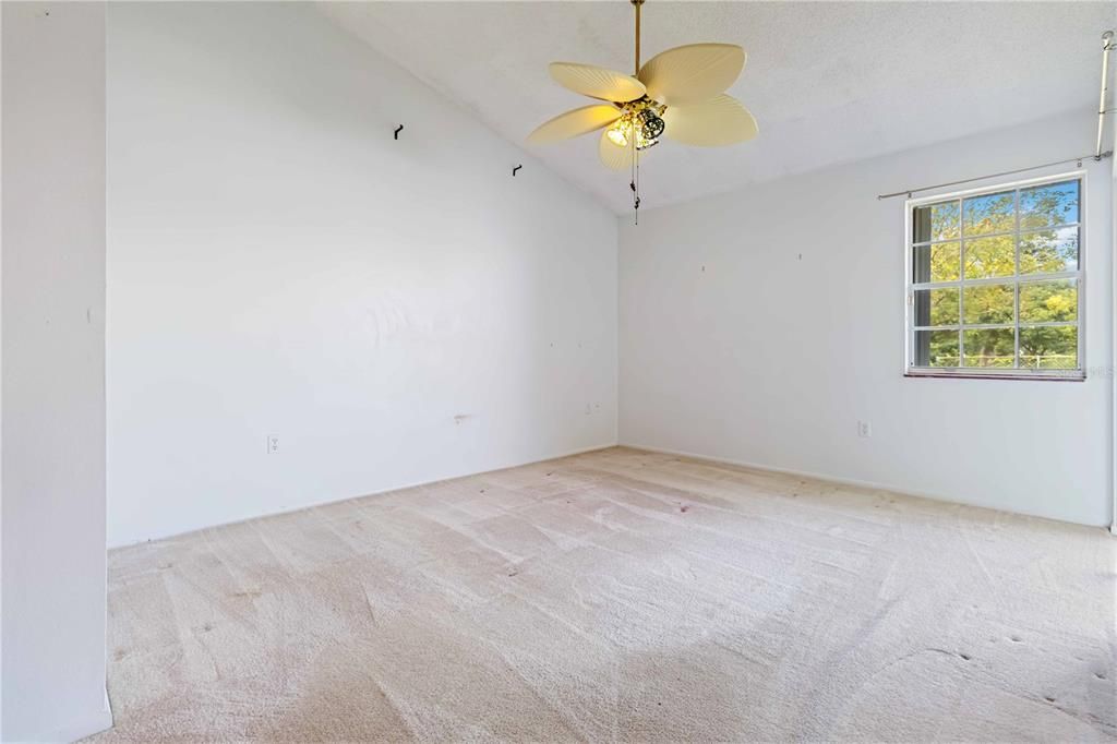 For Sale: $235,000 (3 beds, 2 baths, 1127 Square Feet)