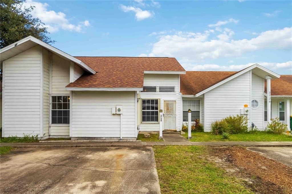 For Sale: $235,000 (3 beds, 2 baths, 1127 Square Feet)