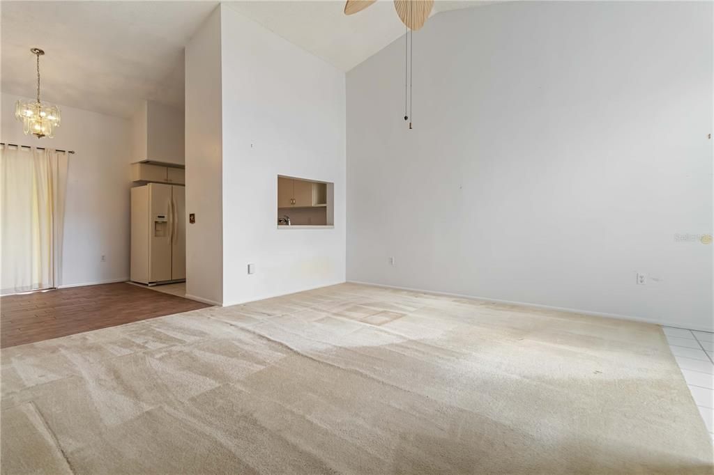 For Sale: $235,000 (3 beds, 2 baths, 1127 Square Feet)