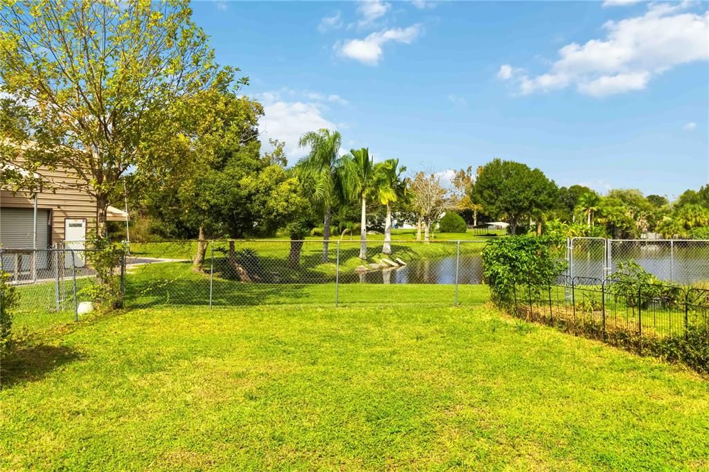 For Sale: $235,000 (3 beds, 2 baths, 1127 Square Feet)