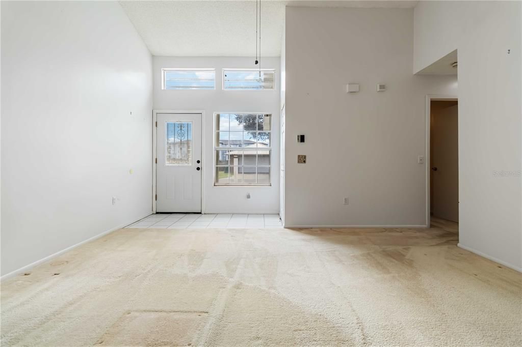 For Sale: $235,000 (3 beds, 2 baths, 1127 Square Feet)