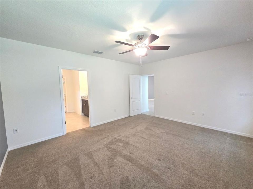 Active With Contract: $375,000 (4 beds, 2 baths, 1740 Square Feet)