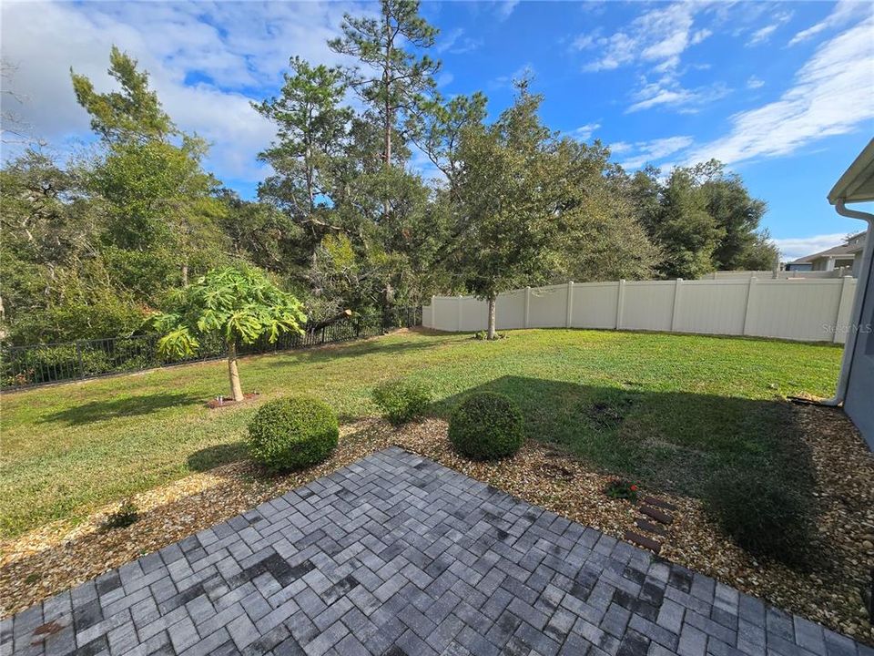 Active With Contract: $375,000 (4 beds, 2 baths, 1740 Square Feet)