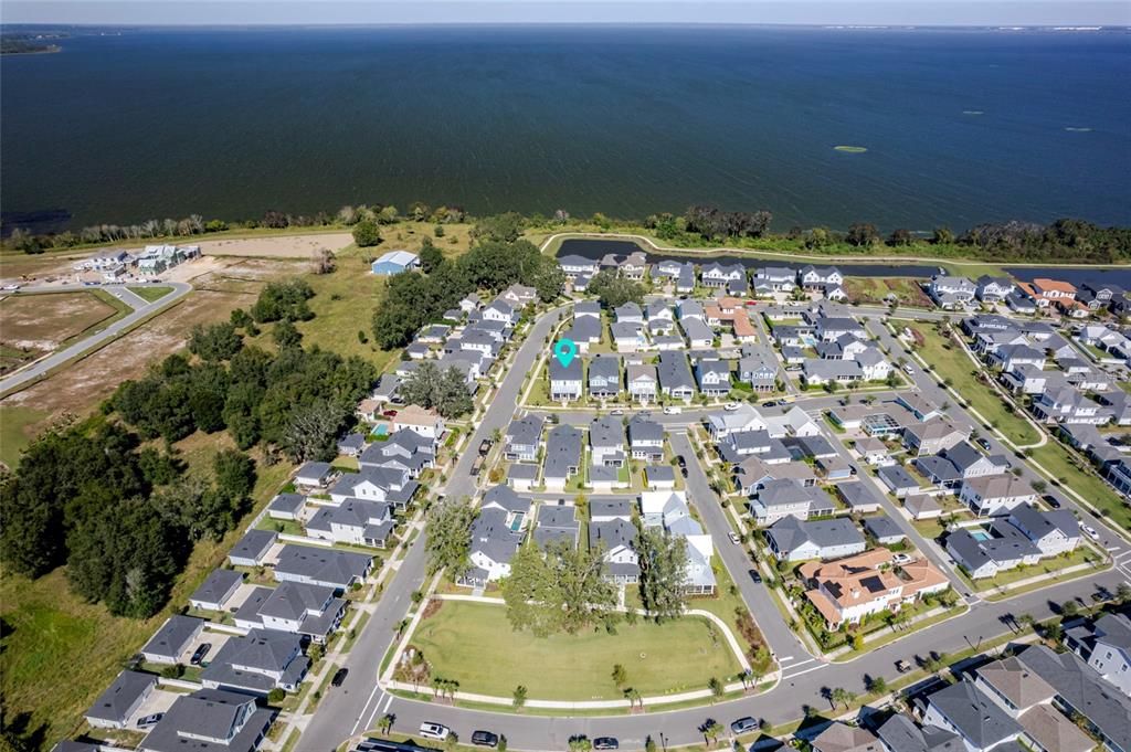 En Venta: $1,850,000 (6 camas, 5 baños, 4104 Pies cuadrados)