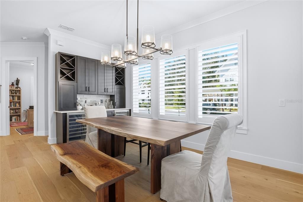 En Venta: $1,850,000 (6 camas, 5 baños, 4104 Pies cuadrados)