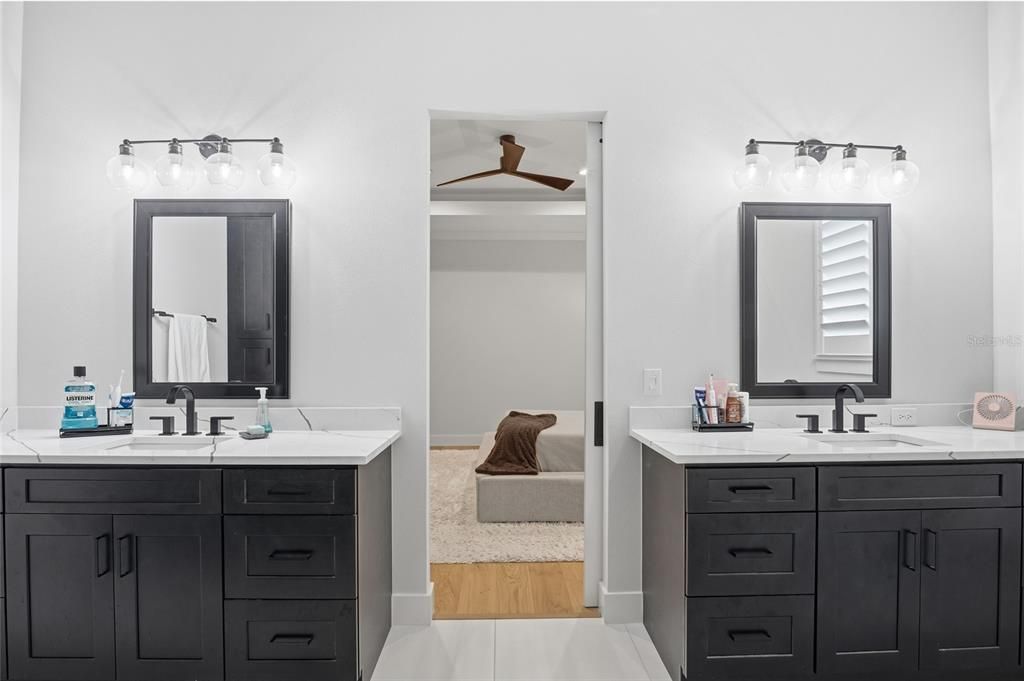 En Venta: $1,850,000 (6 camas, 5 baños, 4104 Pies cuadrados)