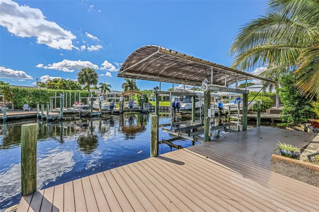 Active With Contract: $779,900 (3 beds, 2 baths, 1723 Square Feet)