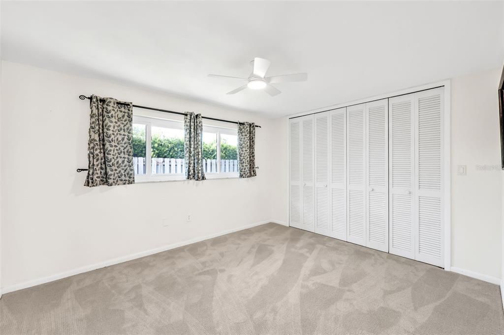 Active With Contract: $779,900 (3 beds, 2 baths, 1723 Square Feet)