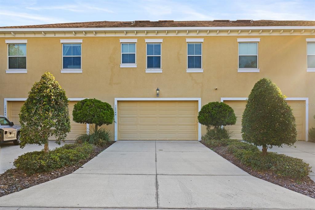 En Venta: $310,000 (2 camas, 2 baños, 1596 Pies cuadrados)