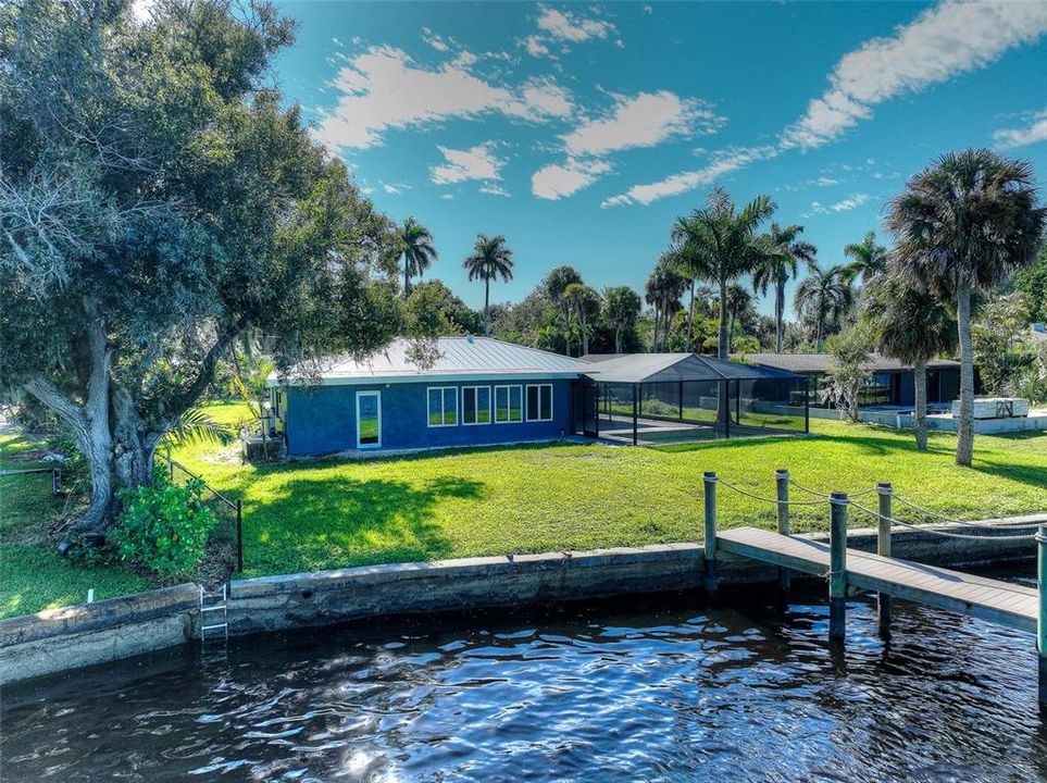 For Sale: $525,000 (3 beds, 2 baths, 1581 Square Feet)