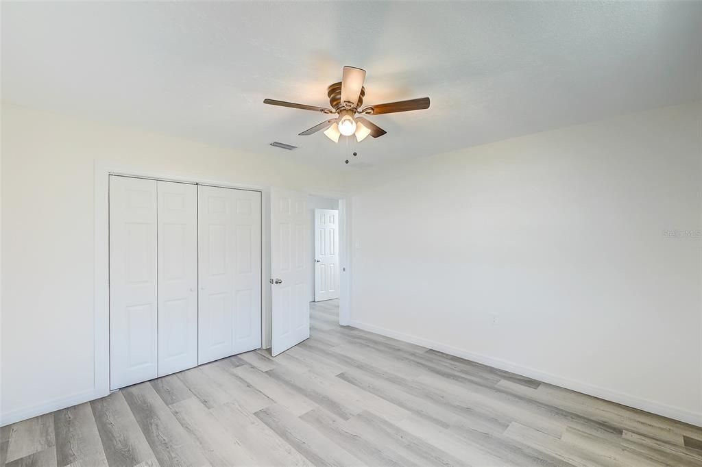 For Sale: $525,000 (3 beds, 2 baths, 1581 Square Feet)