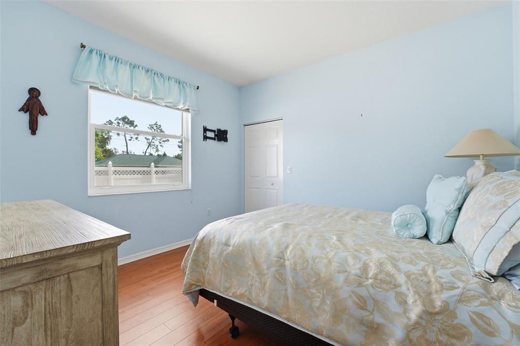 Active With Contract: $448,000 (3 beds, 2 baths, 1834 Square Feet)