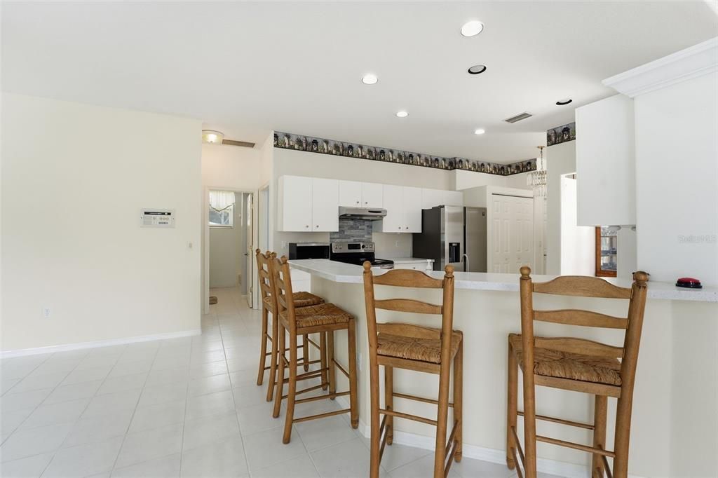 Active With Contract: $448,000 (3 beds, 2 baths, 1834 Square Feet)
