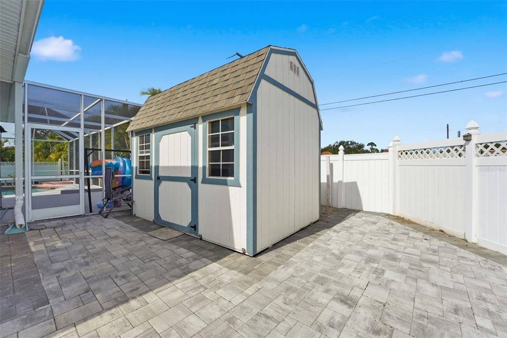 Active With Contract: $448,000 (3 beds, 2 baths, 1834 Square Feet)