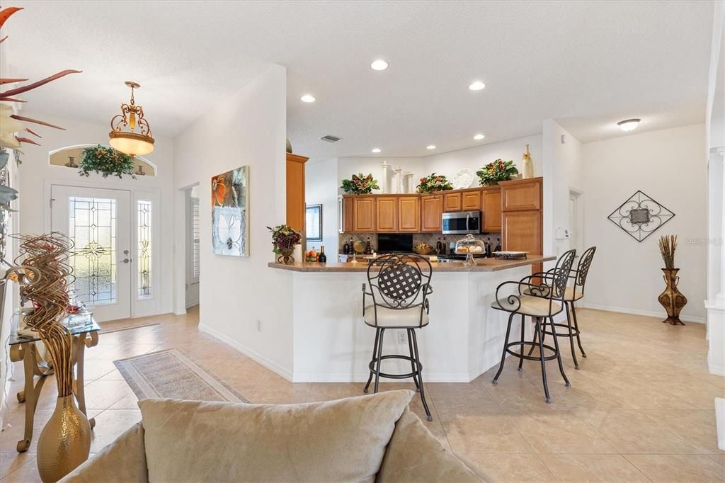 En Venta: $535,000 (3 camas, 2 baños, 2046 Pies cuadrados)