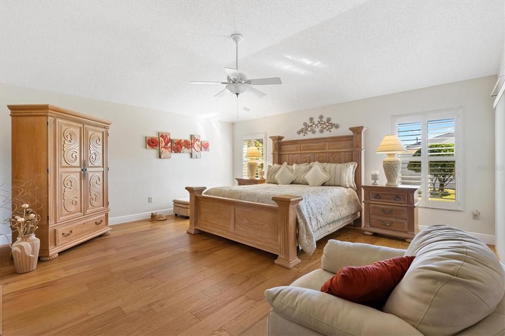 En Venta: $535,000 (3 camas, 2 baños, 2046 Pies cuadrados)