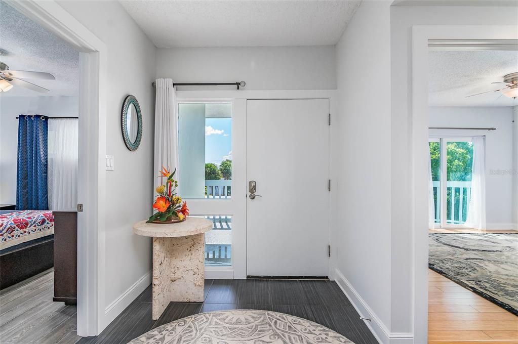 待售: $699,900 (3 贝兹, 2 浴室, 1898 平方英尺)