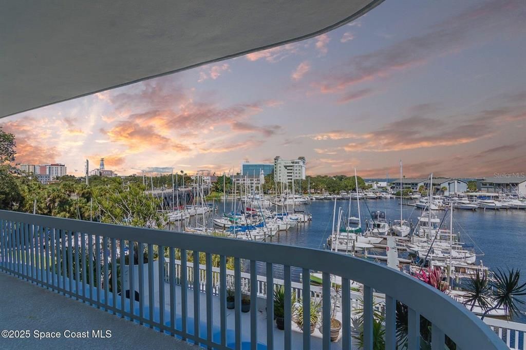 待售: $699,900 (3 贝兹, 2 浴室, 1898 平方英尺)