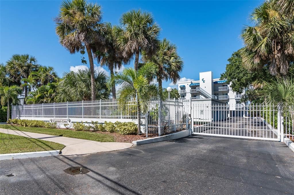 待售: $699,900 (3 贝兹, 2 浴室, 1898 平方英尺)