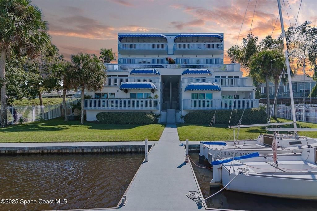 待售: $699,900 (3 贝兹, 2 浴室, 1898 平方英尺)