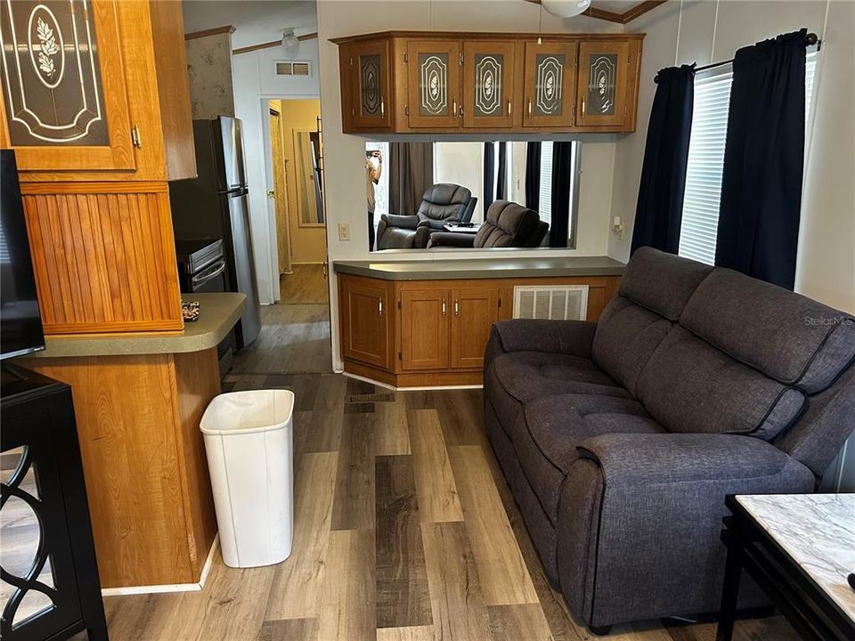 待售: $35,000 (1 贝兹, 1 浴室, 550 平方英尺)