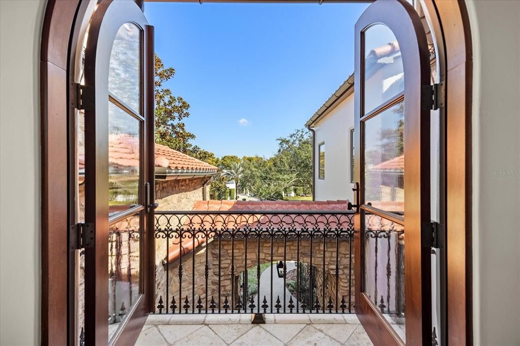 待售: $2,900,000 (3 贝兹, 4 浴室, 5483 平方英尺)