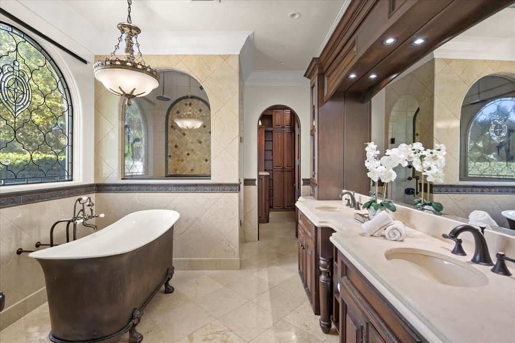 待售: $2,900,000 (3 贝兹, 4 浴室, 5483 平方英尺)