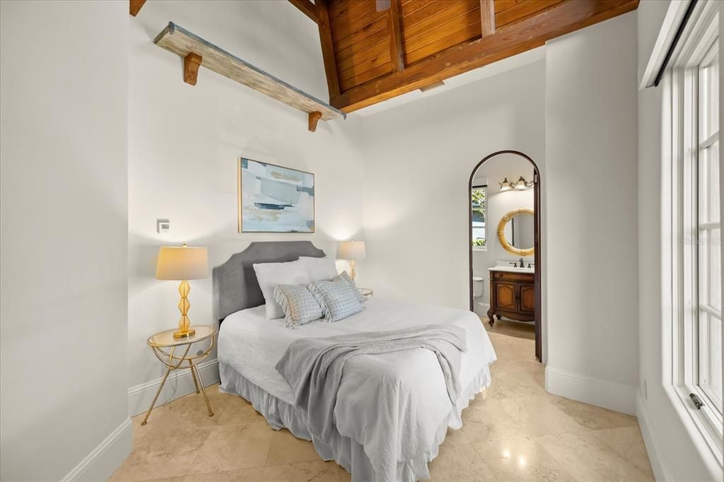 待售: $2,900,000 (3 贝兹, 4 浴室, 5483 平方英尺)