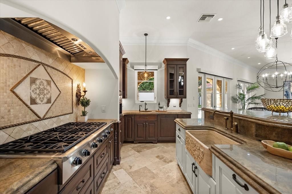 待售: $2,900,000 (3 贝兹, 4 浴室, 5483 平方英尺)