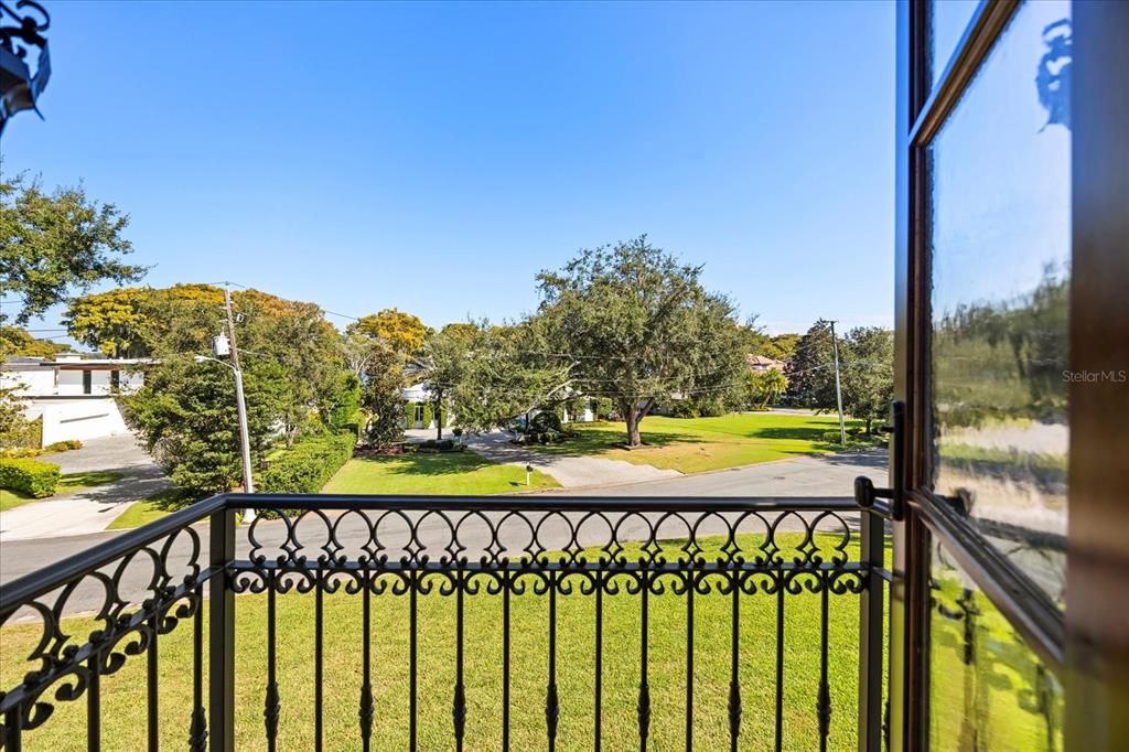 待售: $2,900,000 (3 贝兹, 4 浴室, 5483 平方英尺)