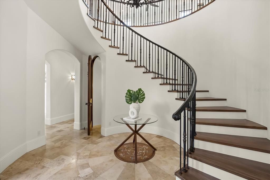 待售: $2,900,000 (3 贝兹, 4 浴室, 5483 平方英尺)