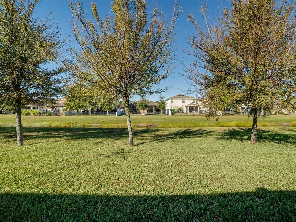 For Sale: $410,000 (4 beds, 3 baths, 2749 Square Feet)