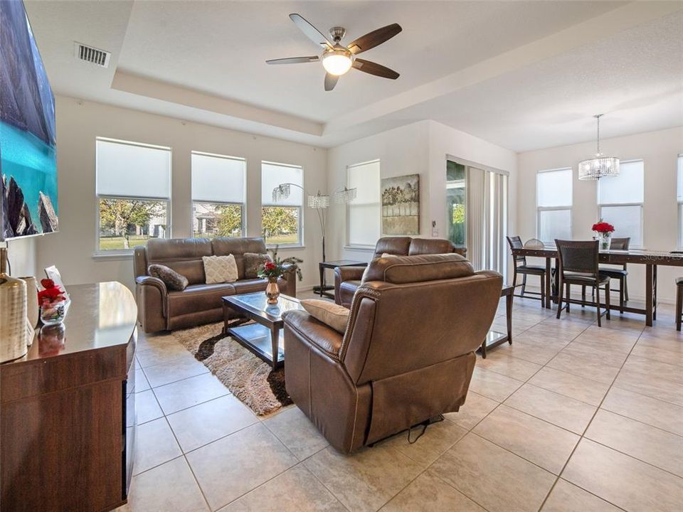 For Sale: $410,000 (4 beds, 3 baths, 2749 Square Feet)