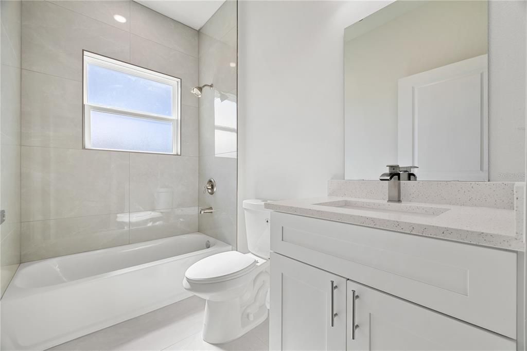 Active With Contract: $318,900 (4 beds, 3 baths, 1892 Square Feet)