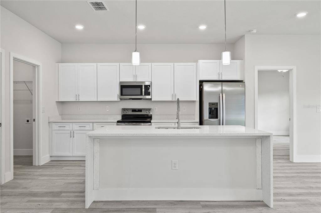 Active With Contract: $318,900 (4 beds, 3 baths, 1892 Square Feet)