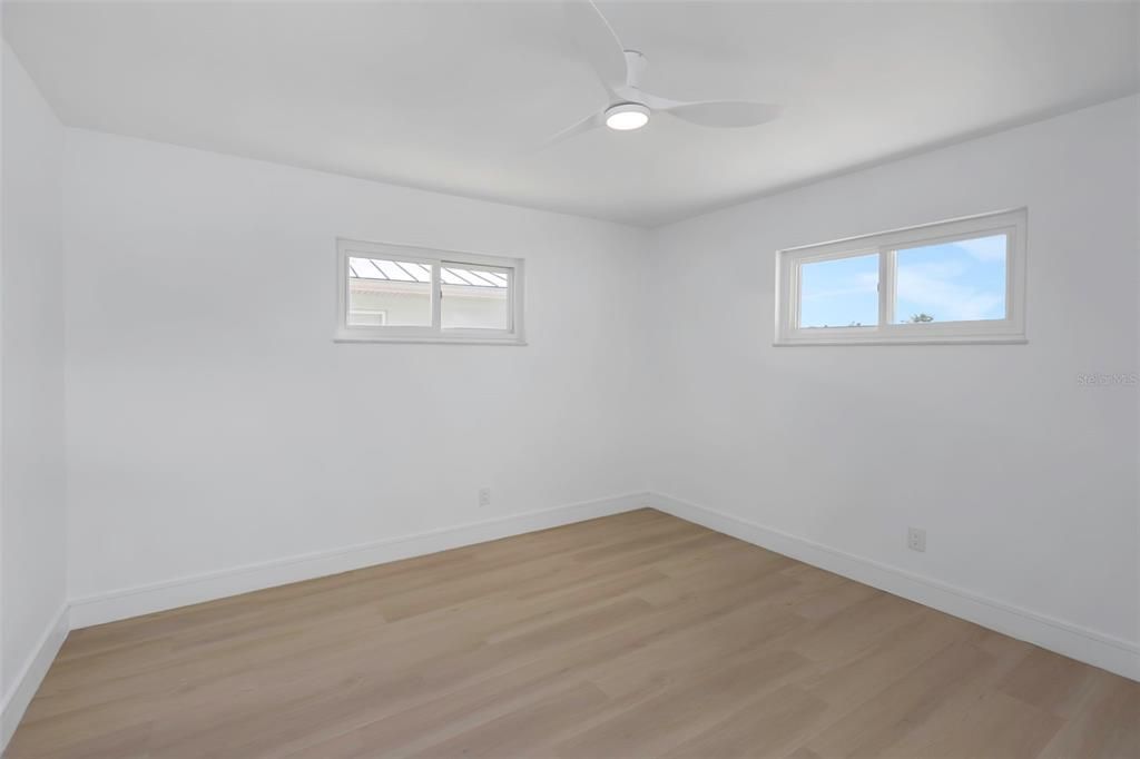 En Venta: $744,900 (4 camas, 2 baños, 2191 Pies cuadrados)