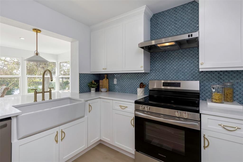 En Venta: $744,900 (4 camas, 2 baños, 2191 Pies cuadrados)