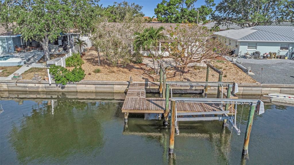 En Venta: $744,900 (4 camas, 2 baños, 2191 Pies cuadrados)