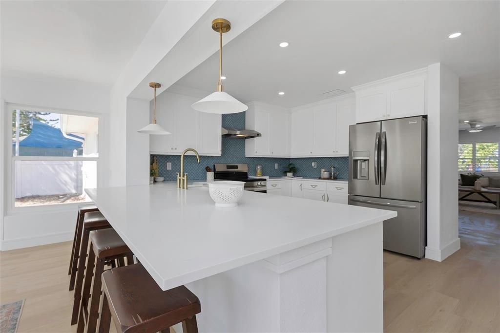 En Venta: $744,900 (4 camas, 2 baños, 2191 Pies cuadrados)