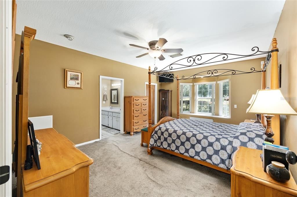 For Sale: $1,900,000 (0 beds, 0 baths, 4193 Square Feet)