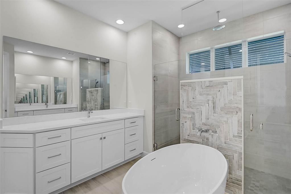 На продажу: $799,000 (3 спален, 2 ванн, 2276 Квадратных фут)