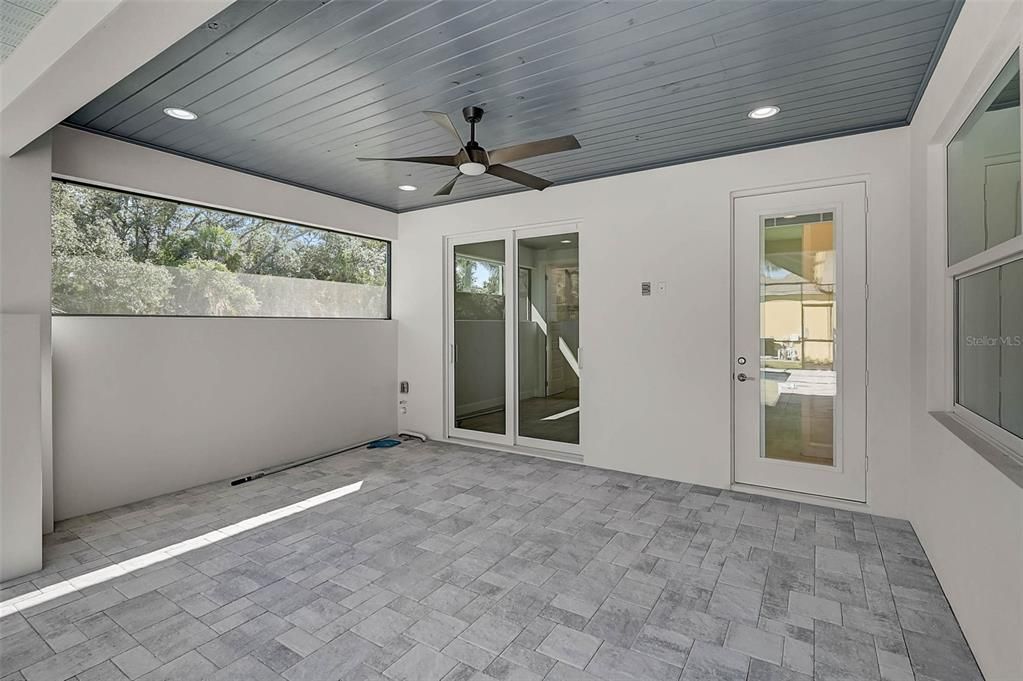 На продажу: $799,000 (3 спален, 2 ванн, 2276 Квадратных фут)