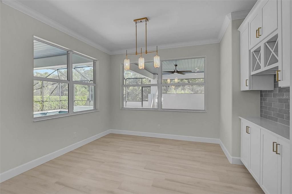 На продажу: $799,000 (3 спален, 2 ванн, 2276 Квадратных фут)