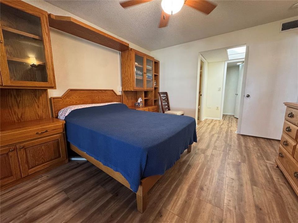 For Rent: $1,450 (2 beds, 2 baths, 1144 Square Feet)