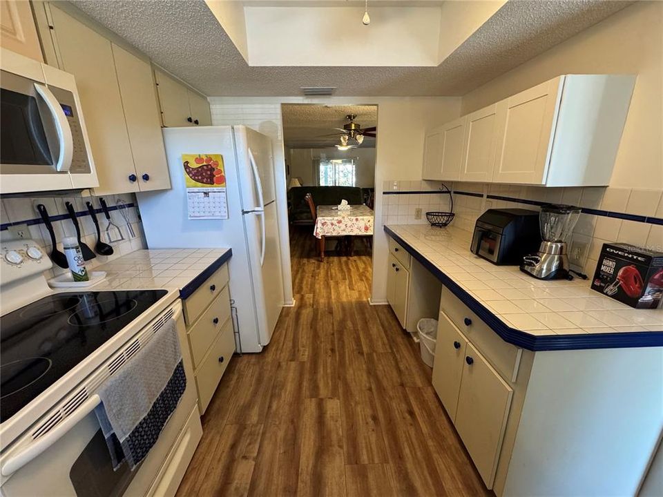 For Rent: $1,450 (2 beds, 2 baths, 1144 Square Feet)