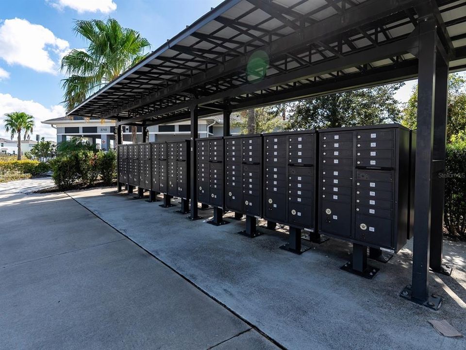 For Sale: $400,000 (3 beds, 2 baths, 1510 Square Feet)